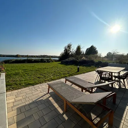Holiday home - Idyllisches Mit Privatstrand Und Sauna In Der Naehe Von Leipzig #hauseni